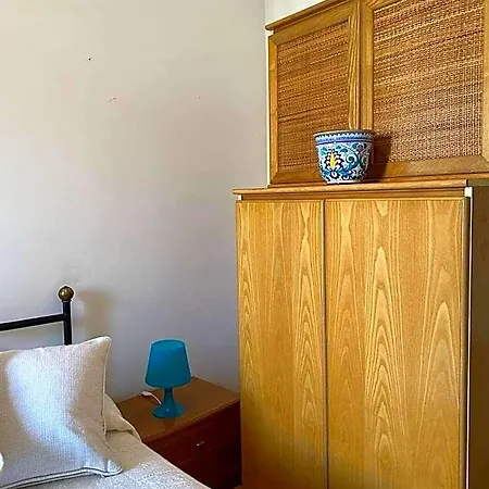Bilocale Sul Mare Апартаменты *